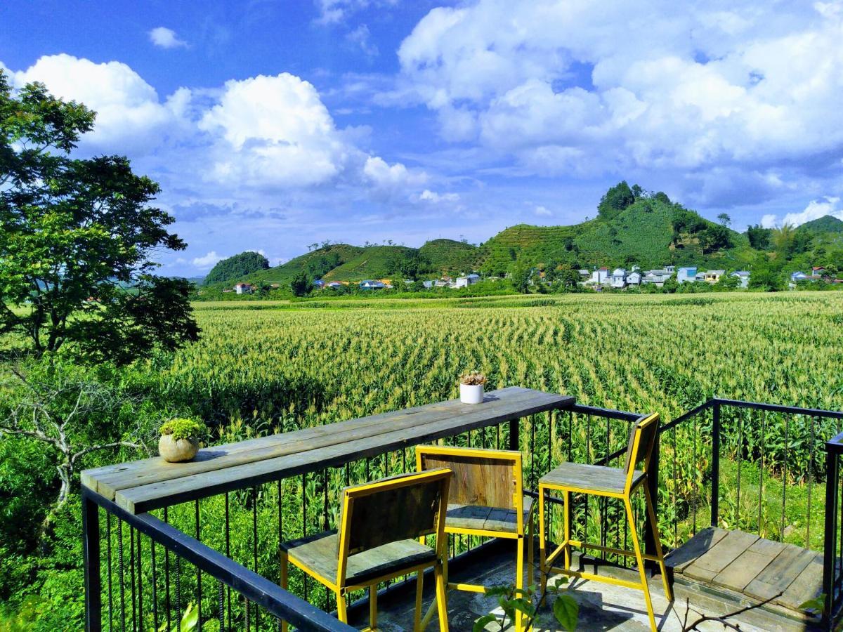 Savana Moc Chau Bed & Breakfast Bagian luar foto